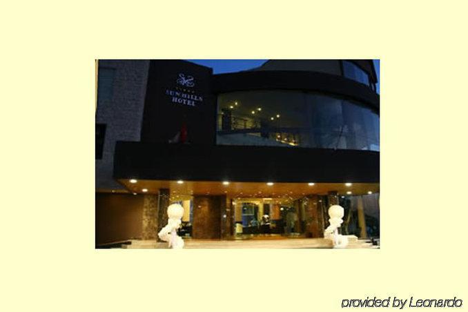 Sun Hills Suites Hotel Dżunija Zewnętrze zdjęcie