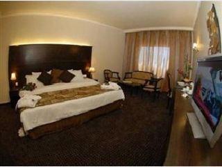 Sun Hills Suites Hotel Dżunija Zewnętrze zdjęcie